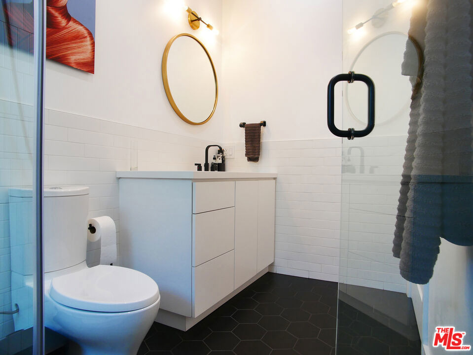 3744 Somerset Drive - Photo 12