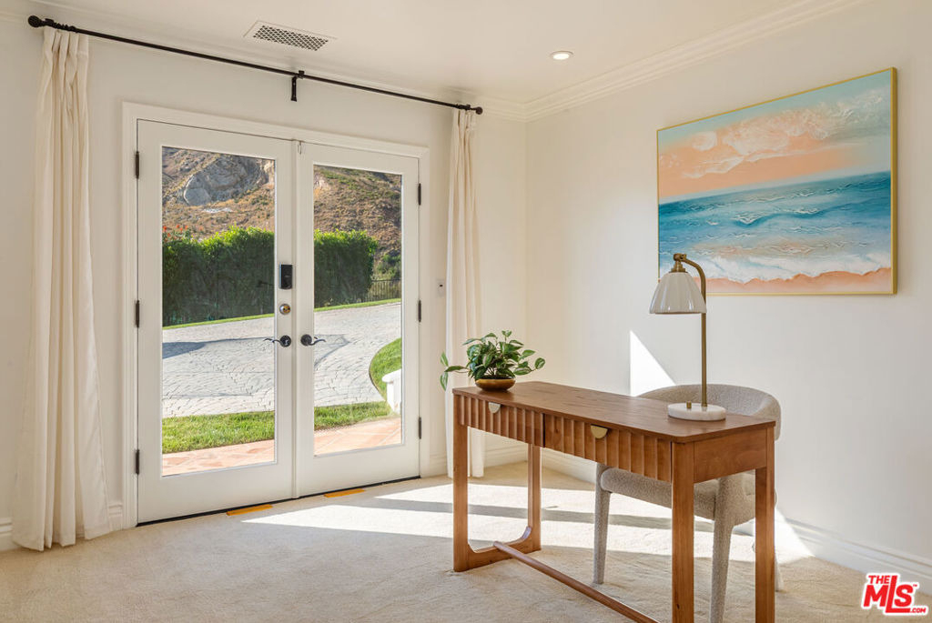 3453 Coast View Drive - Photo 25