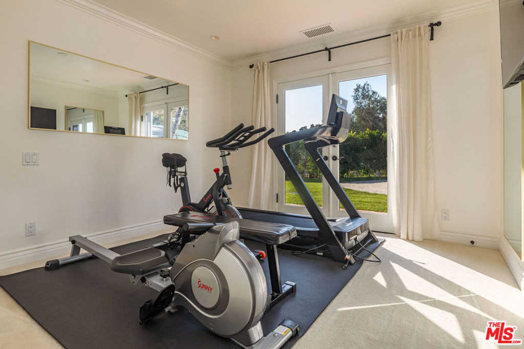 3453 Coast View Drive - Photo 27