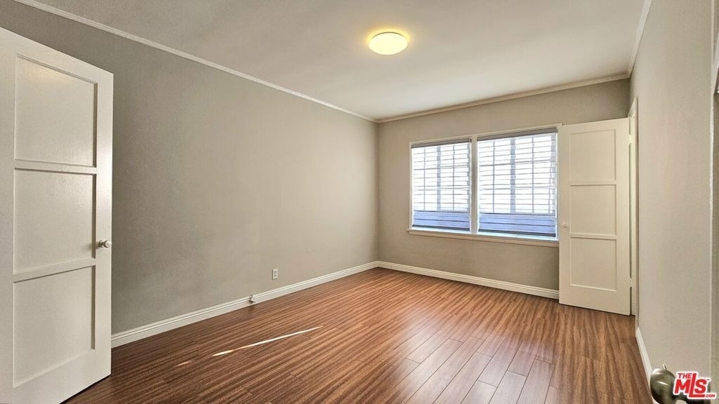 1020 S Norton Avenue - Photo 14
