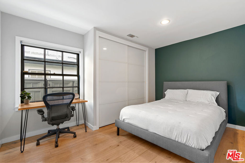 12939 Dickens Street - Photo 15