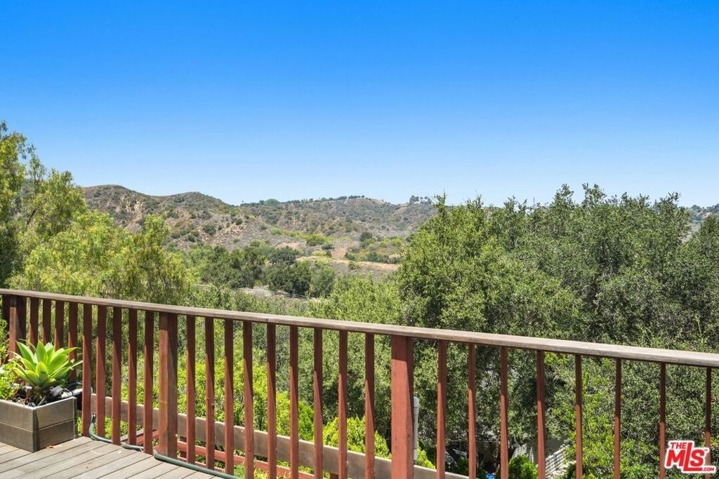 22013 Upper Alta Drive - Photo 3