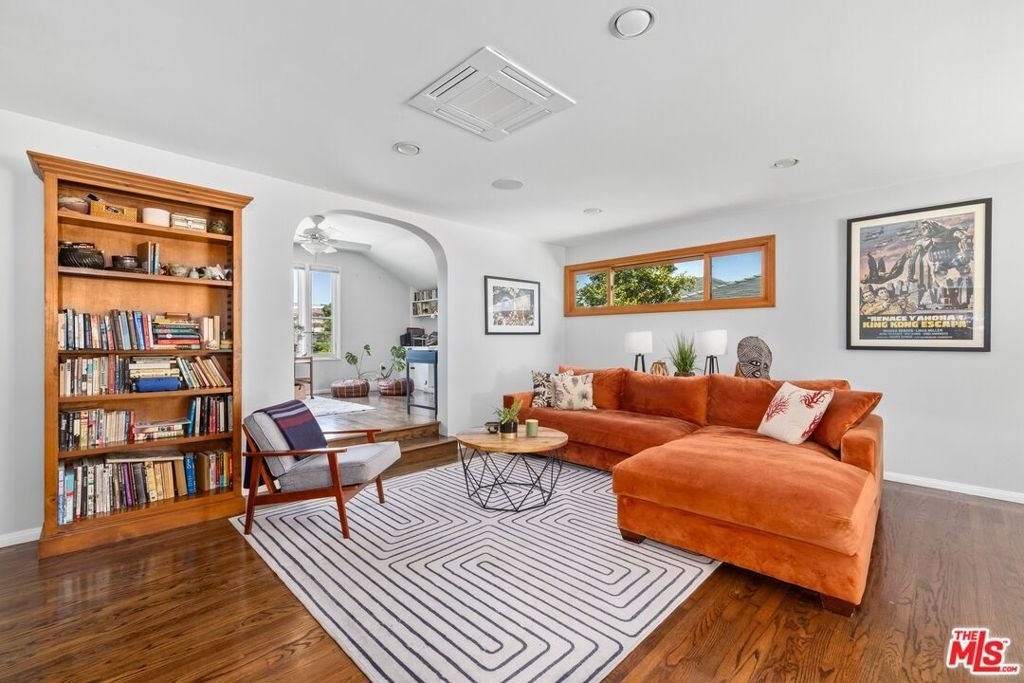 6052 W 76th Street - Photo 6