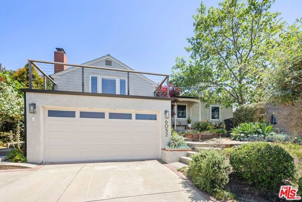 6052 W 76th Street - Photo 0