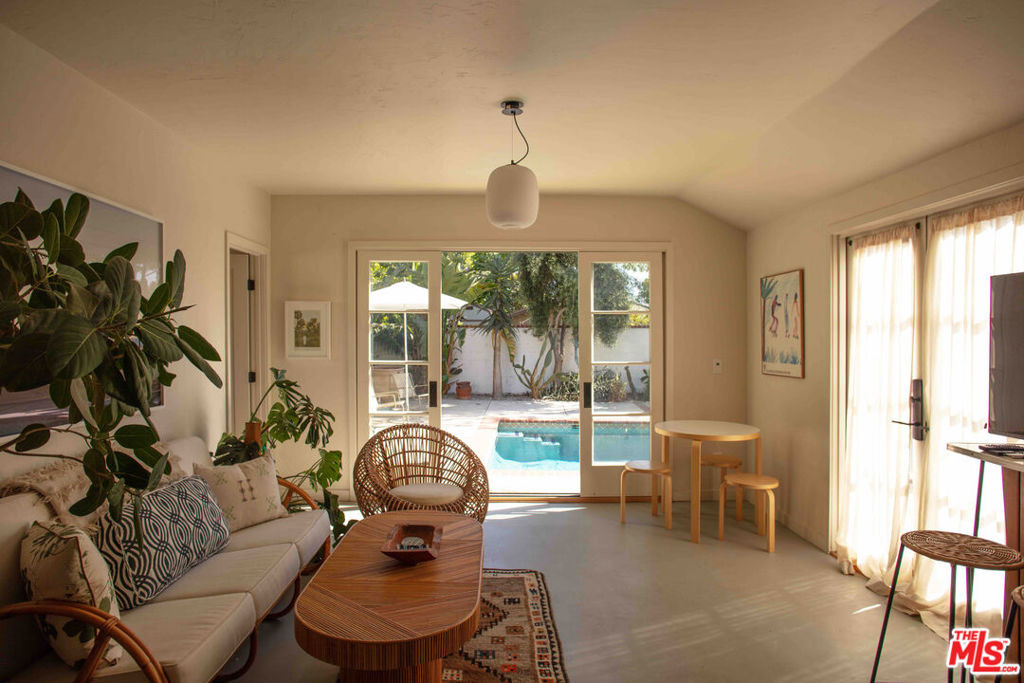 5662 Berkshire Drive - Photo 27