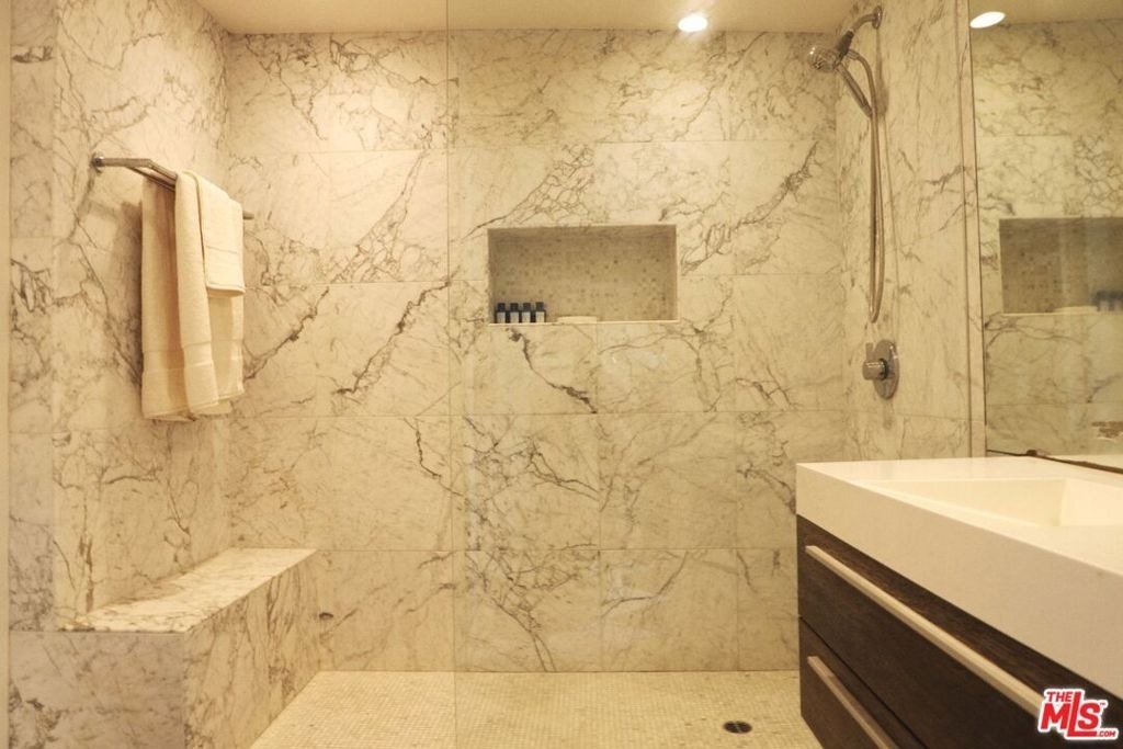 8012 Lark Lane - Photo 7
