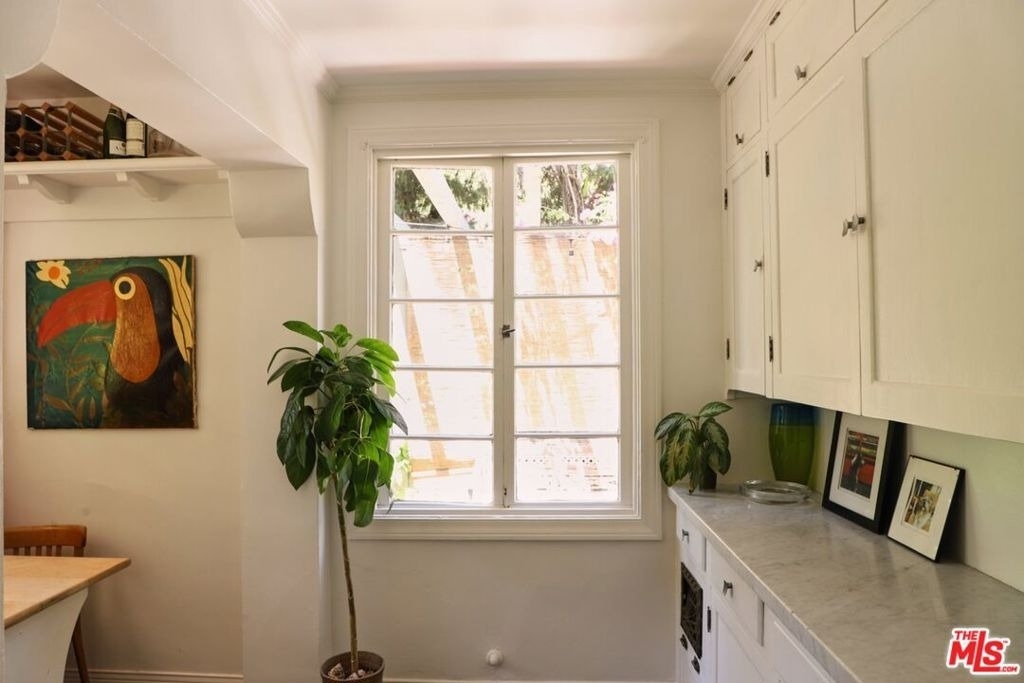 8012 Lark Lane - Photo 10