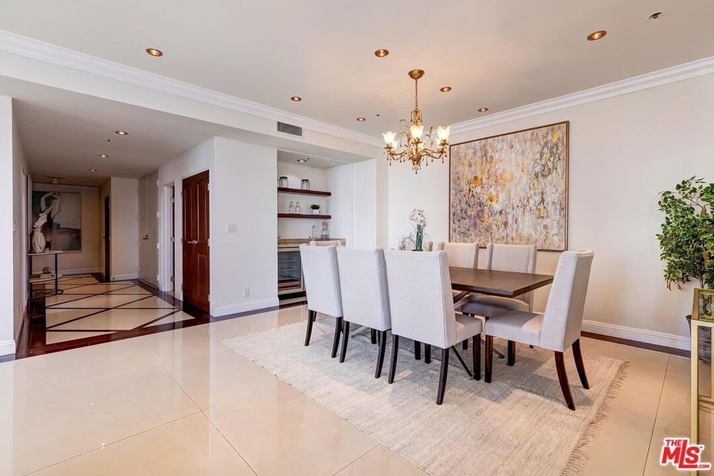 10430 Wilshire Boulevard - Photo 8