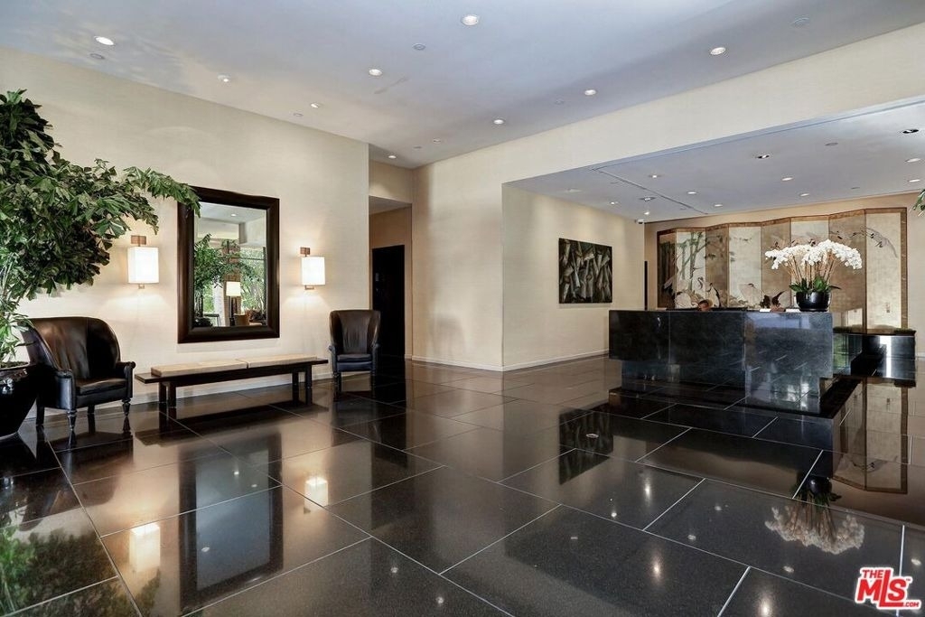 10430 Wilshire Boulevard - Photo 34