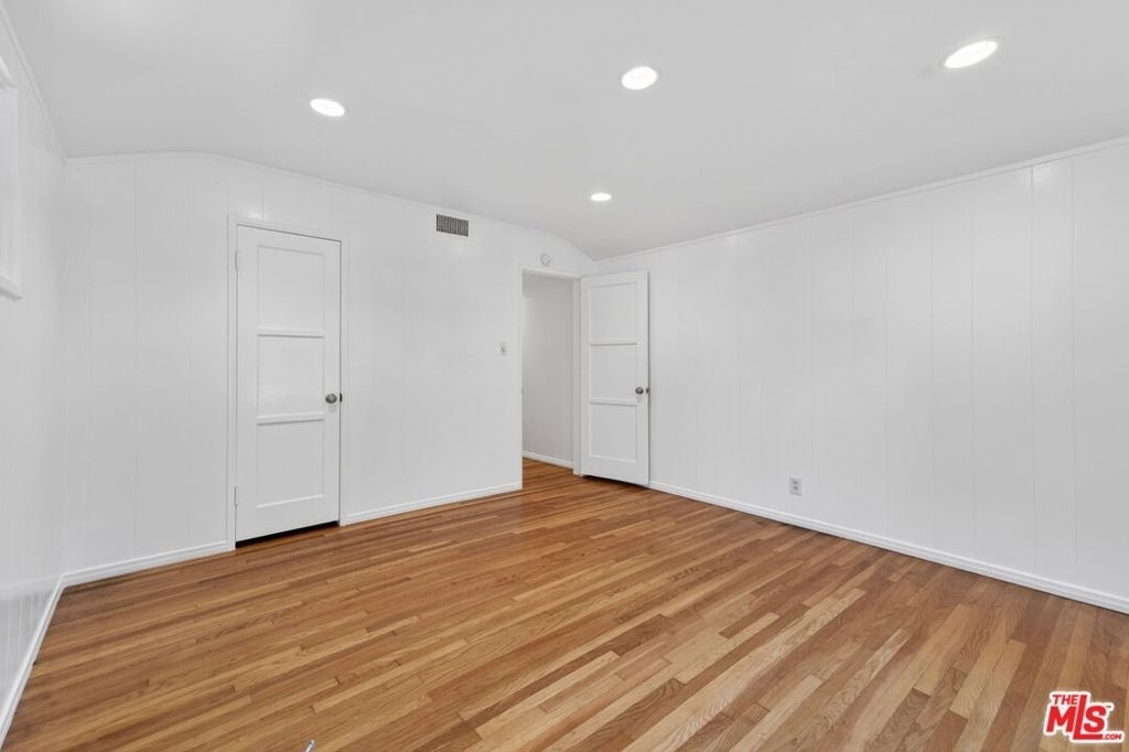 21309 Ibanez Avenue - Photo 30