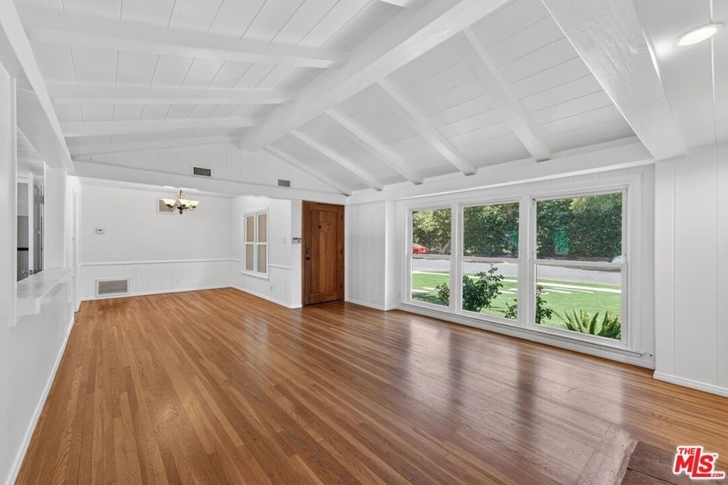 21309 Ibanez Avenue - Photo 9