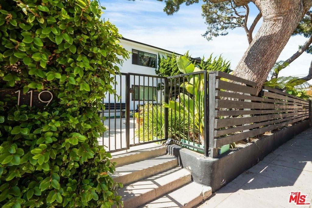 119 Paloma Avenue - Photo 4