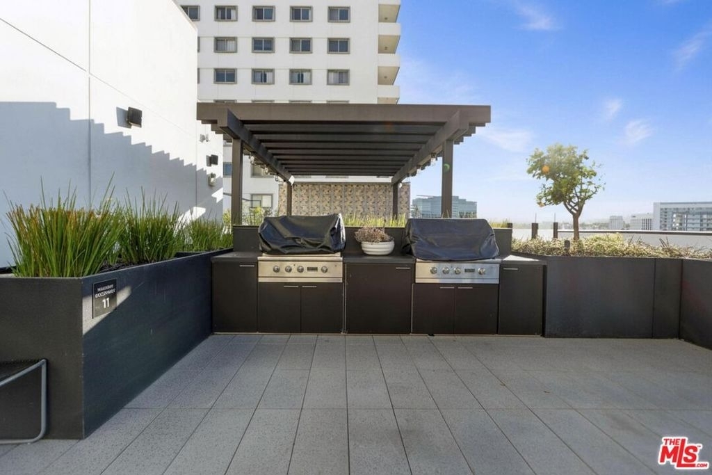 10777 Wilshire Boulevard - Photo 12