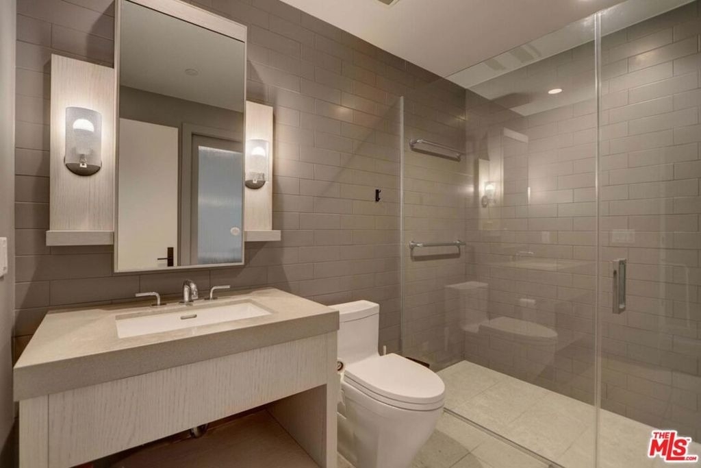 10777 Wilshire Boulevard - Photo 8