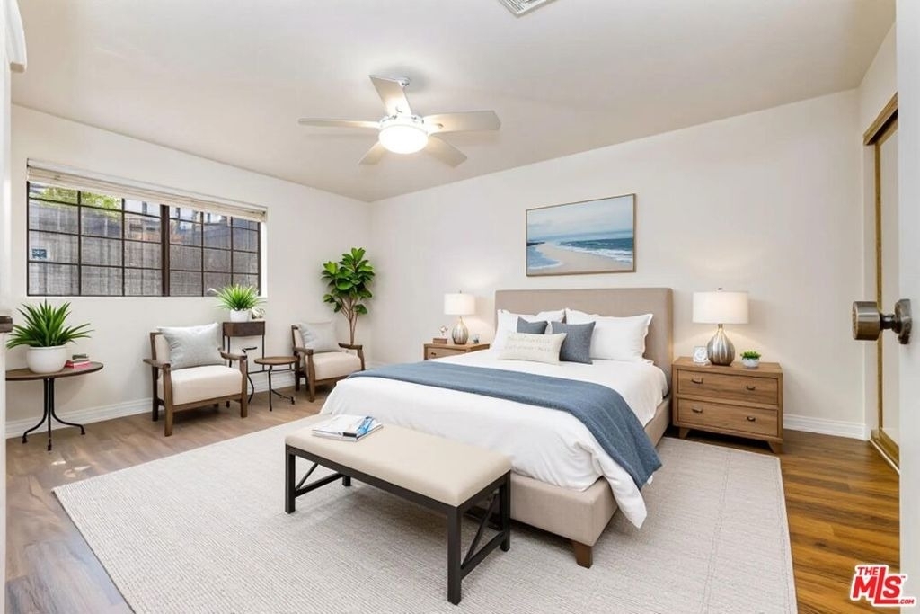 18100 Burbank Boulevard - Photo 16
