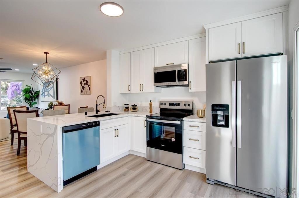 10135 Peaceful Ct - Photo 12