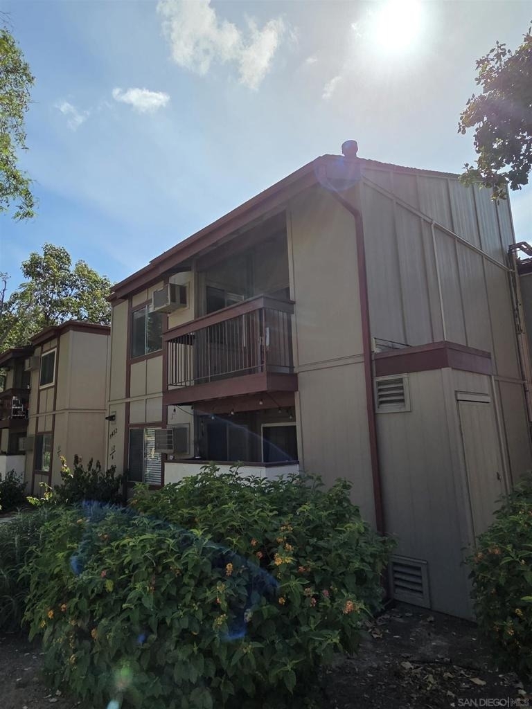 5432 Adobe Falls Rd. - Photo 0