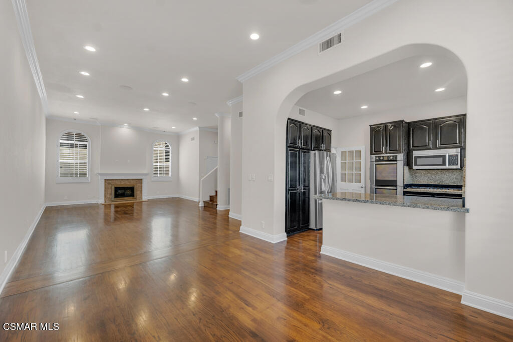 14234 Dickens Street - Photo 10