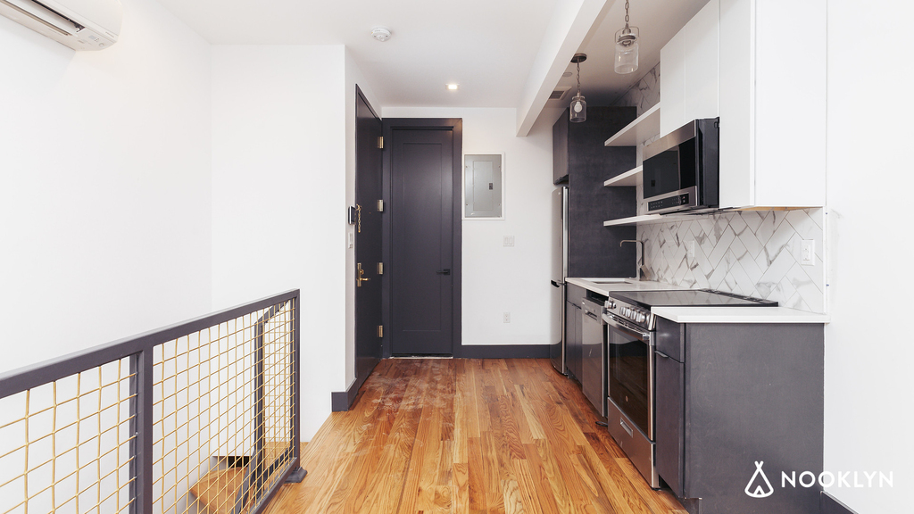 294 Grove St 11237 - Photo 8