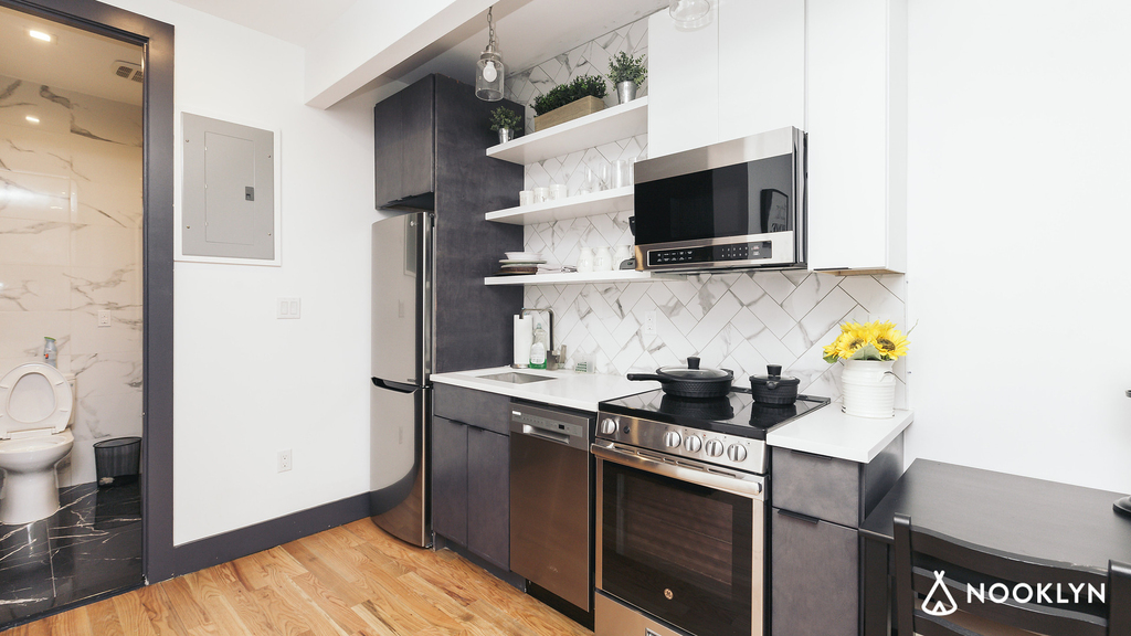 294 Grove St 11237 - Photo 2