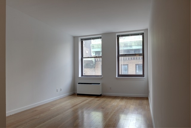 37 Wall Street - Photo 4