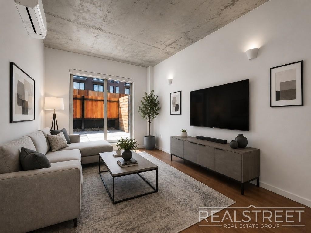 150 Noll St - Photo 2