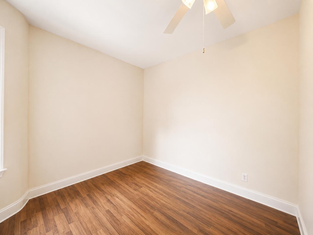 3415 Broadway - Photo 6