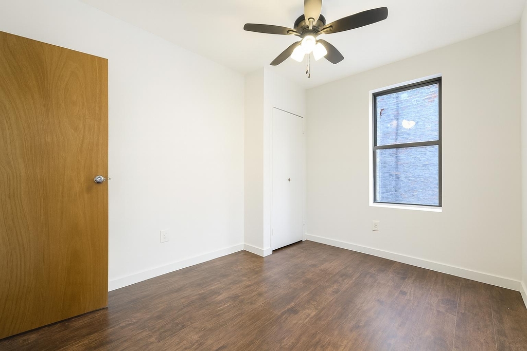 3415 Broadway - Photo 6