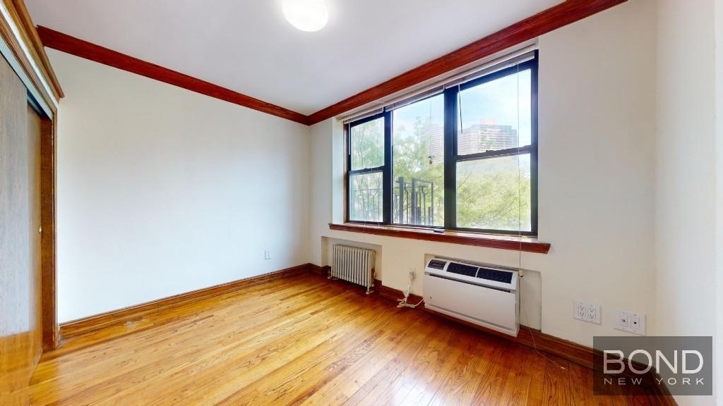 East 36th Street - Photo 1