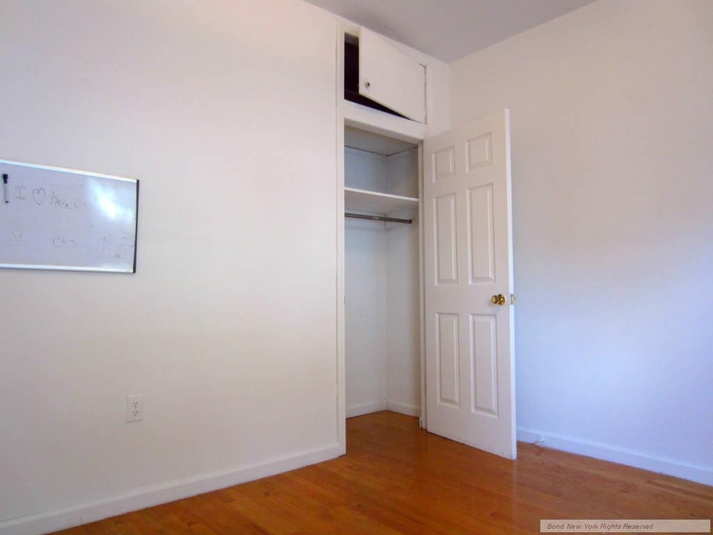 176 Second  avenue  ny - Photo 1