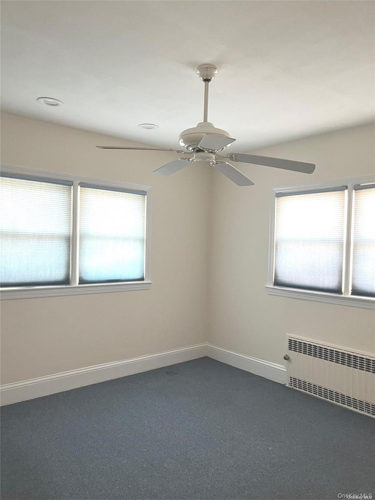 307 Magnolia Boulevard - Photo 10