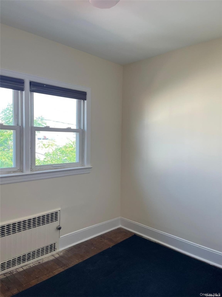 307 Magnolia Boulevard - Photo 12