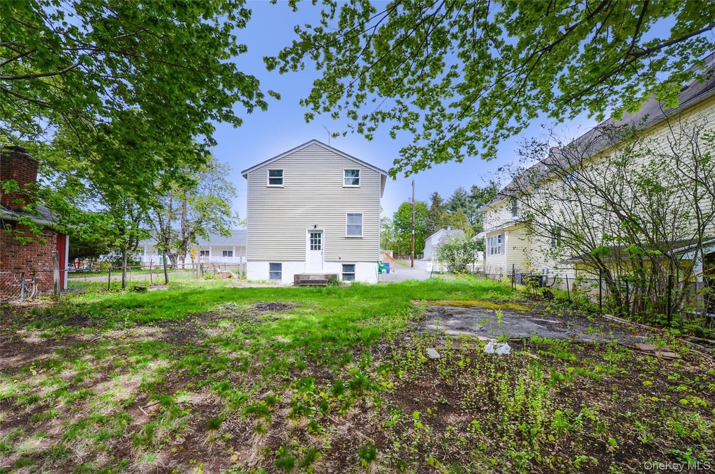 7 Pioneer Avenue - Photo 4