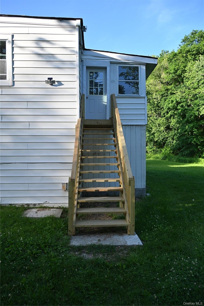 1040 Dutchess Turnpike - Photo 0