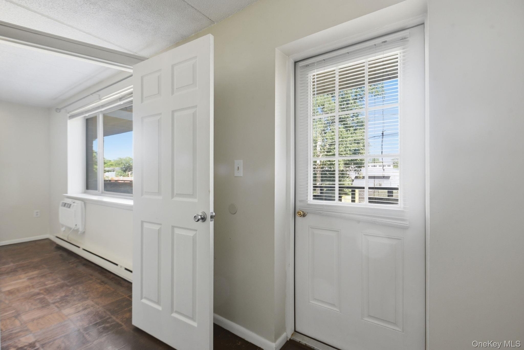 160 Academy Street - Photo 15