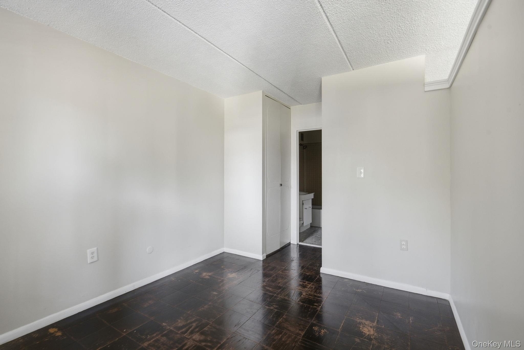 160 Academy Street - Photo 11