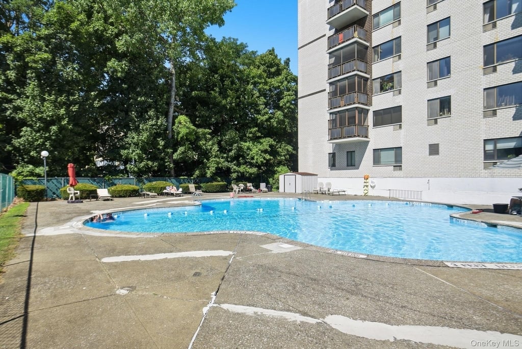 160 Academy Street - Photo 22