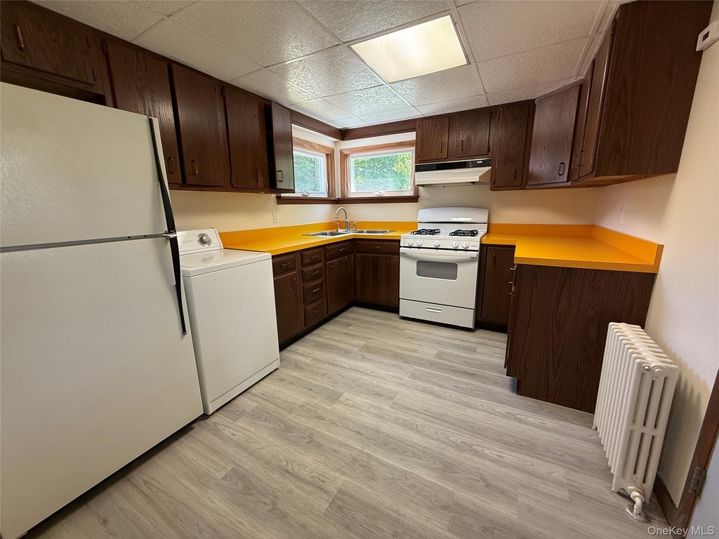 20 Lyman Street - Photo 3