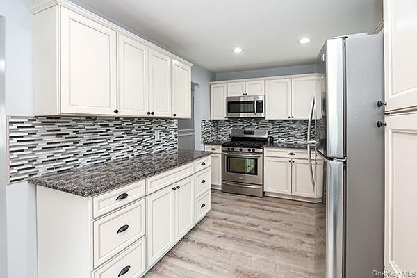 52 Huron Street - Photo 11