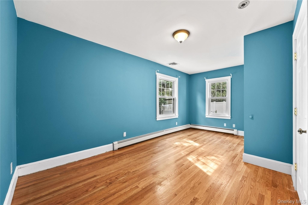 15 Pershing Avenue - Photo 10