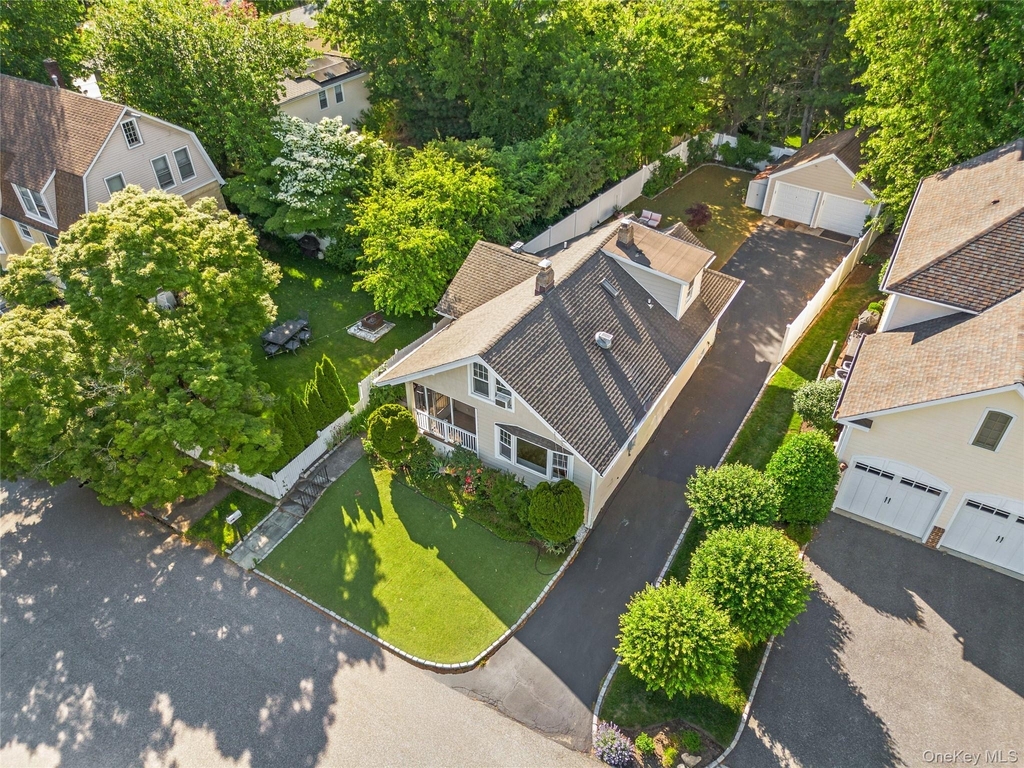 15 Pershing Avenue - Photo 33
