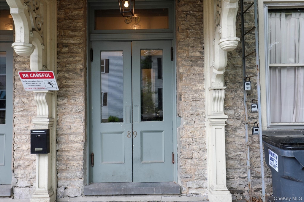 87 Green Street - Photo 1