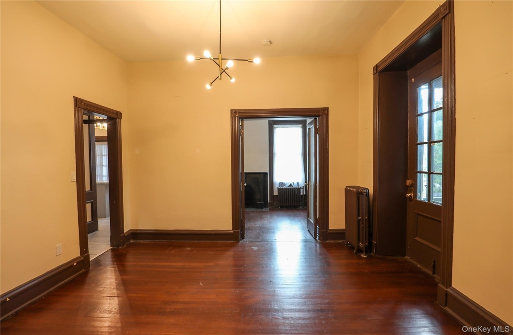87 Green Street - Photo 8