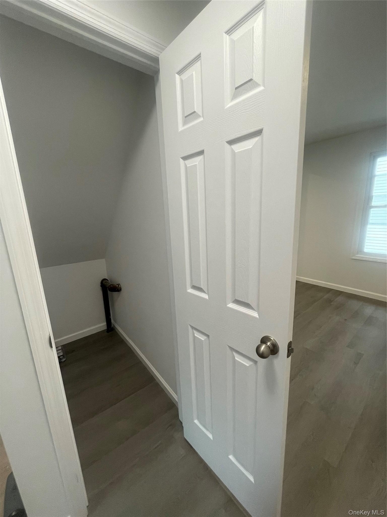 653 Jersey Avenue - Photo 6