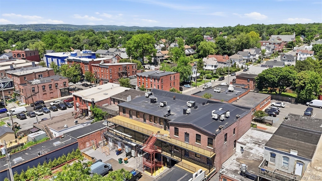 207 Main Street - Photo 20