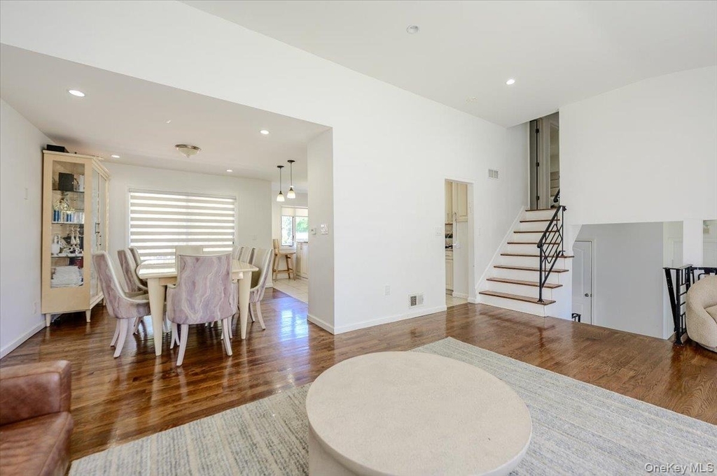 506 Cedarwood Drive - Photo 4