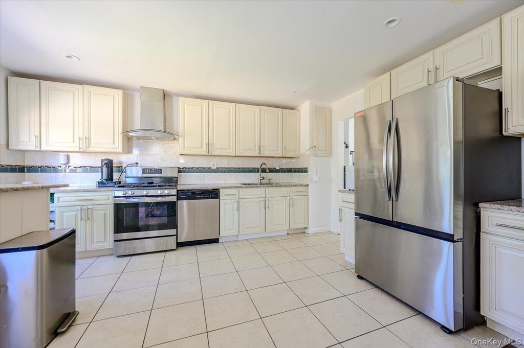 506 Cedarwood Drive - Photo 10
