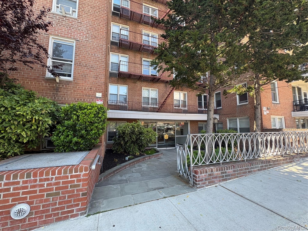 67-50 Thornton Pl - Photo 1