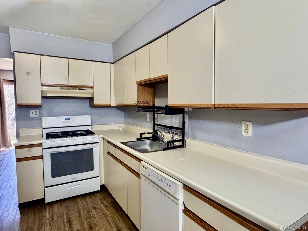 39 Cedar Court - Photo 6