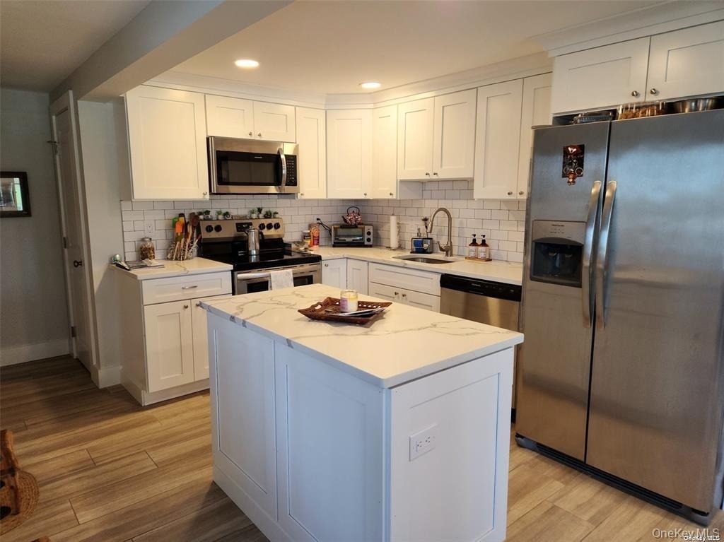 134 Ralph Avenue - Photo 3